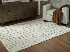 Empriss 5' x 7' Area Rug