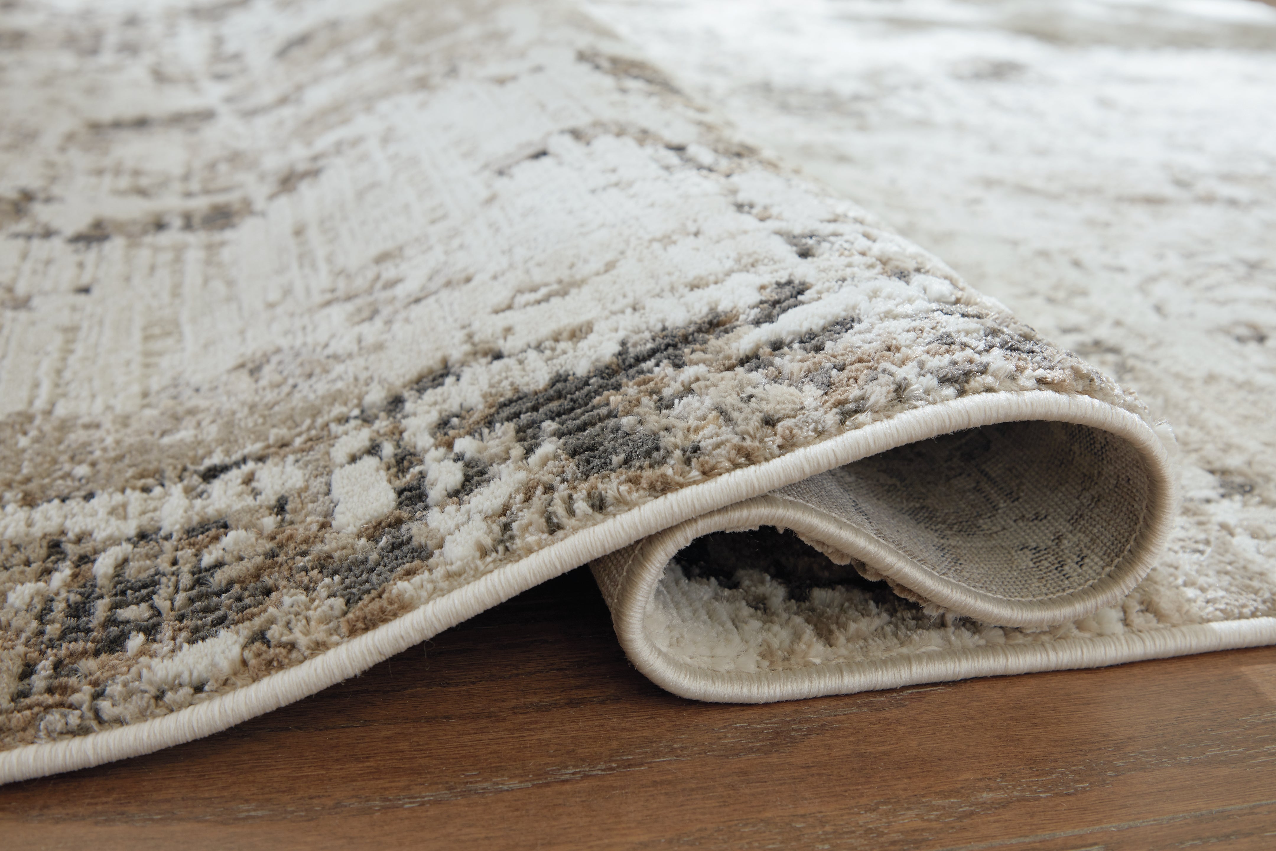 Barricland Medium Rug