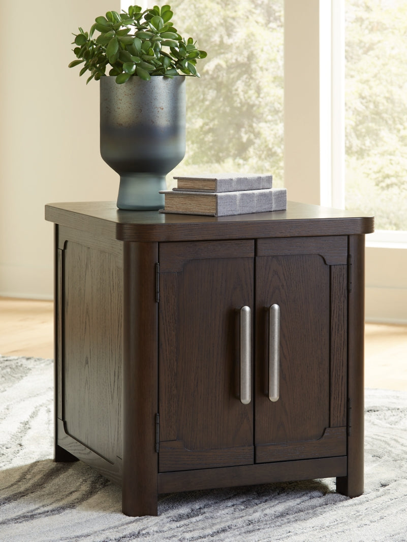 Breckington End Table