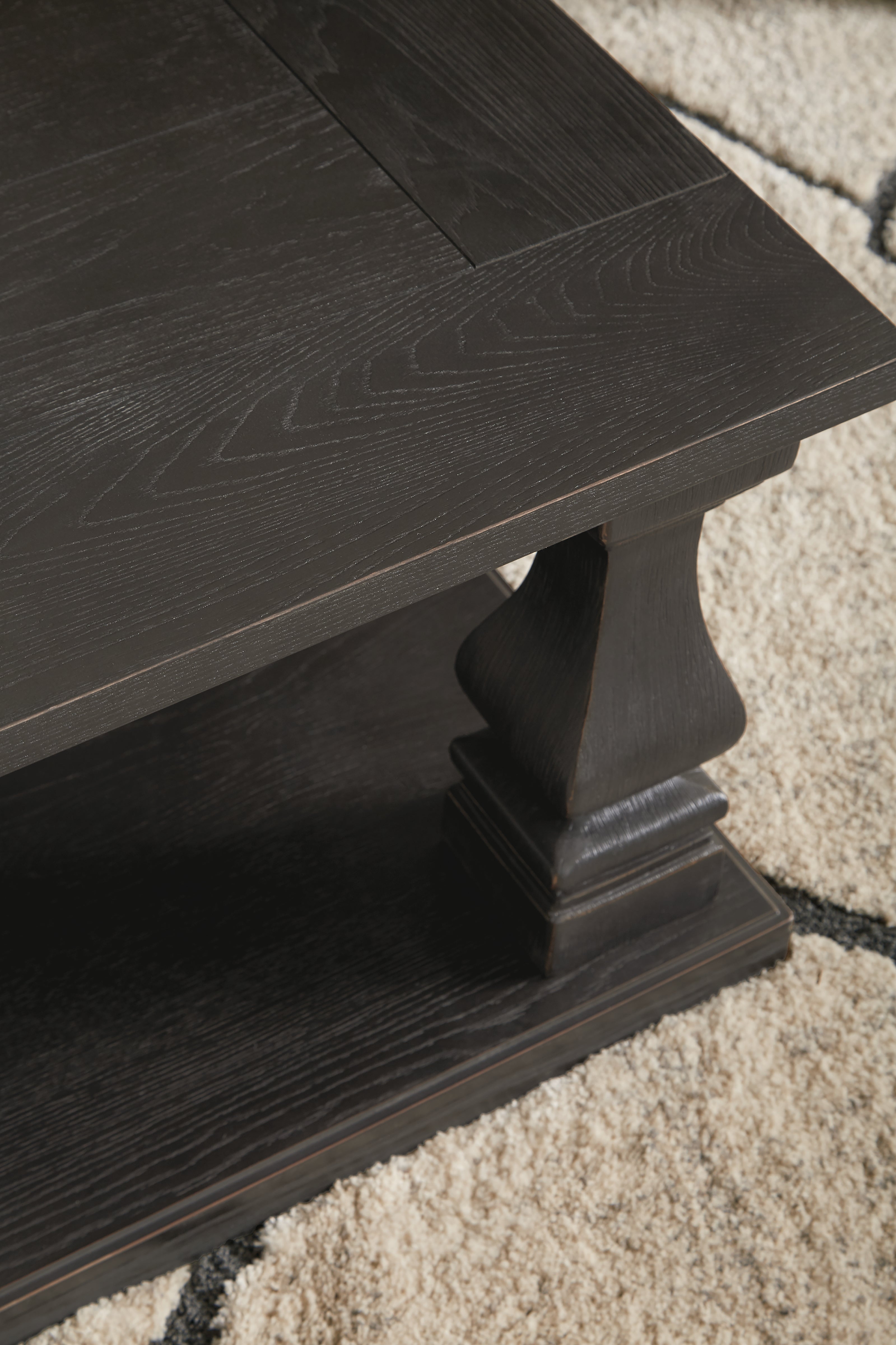 Wellturn Coffee Table