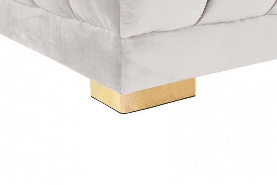 Gwen Velvet 3pc. Sectional