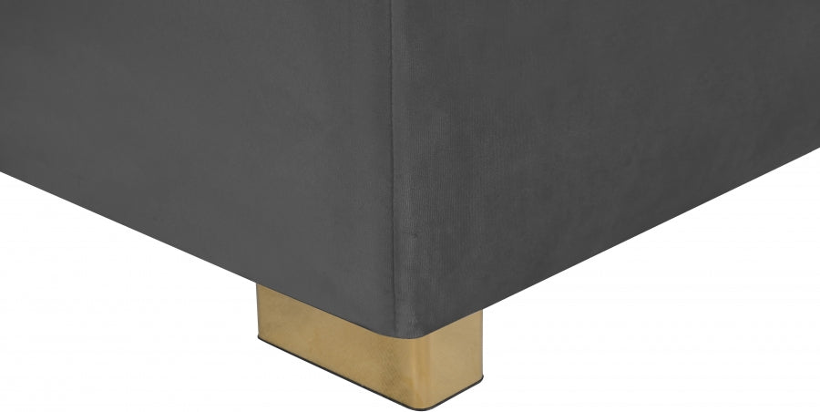 Presley 3pc. Velvet Sectional