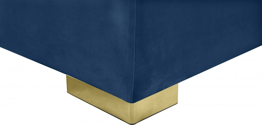 Presley 3pc. Velvet Sectional