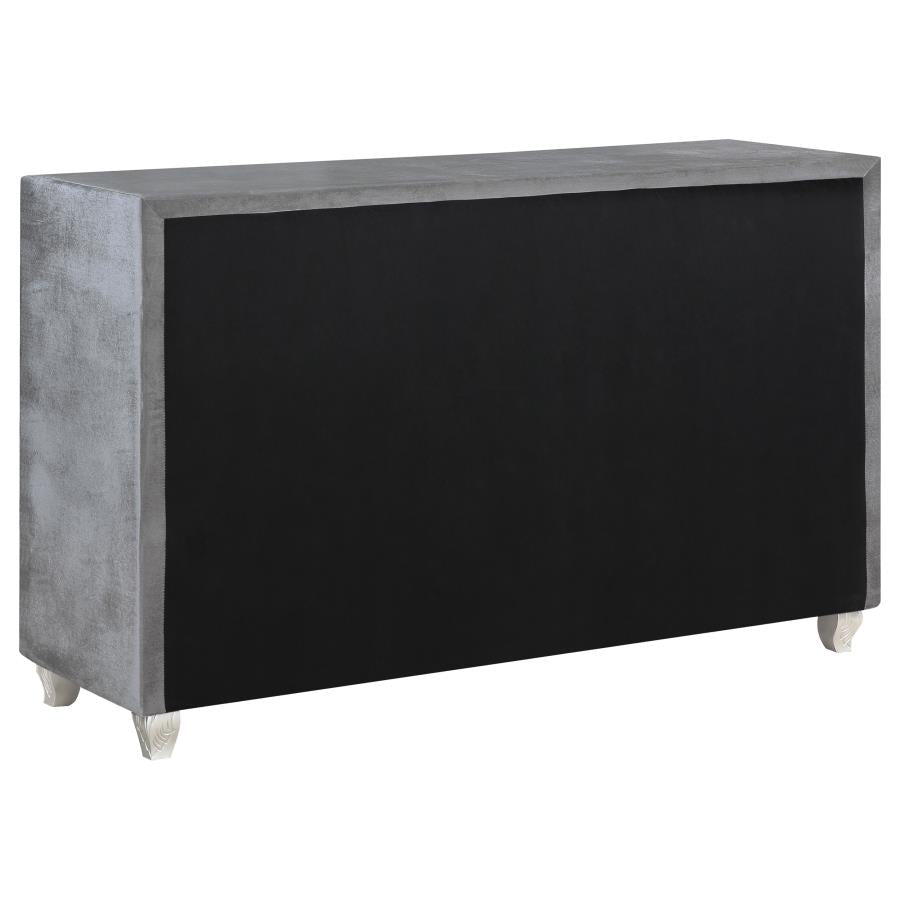 Deanna Grey Queen Bed 4 Pc Set - MyWaynesHome #
