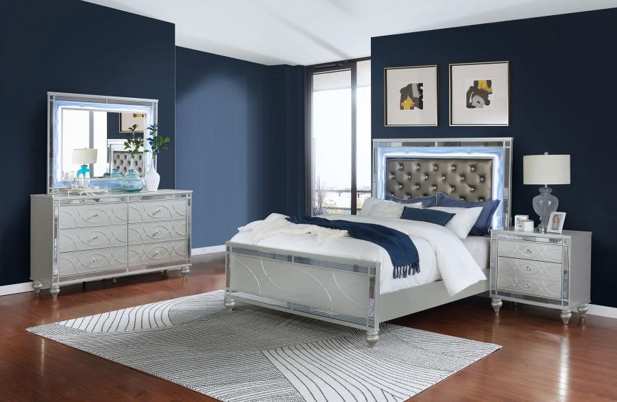 Gunnison Silver Queen Bed 4 Pc Set - MyWaynesHome #