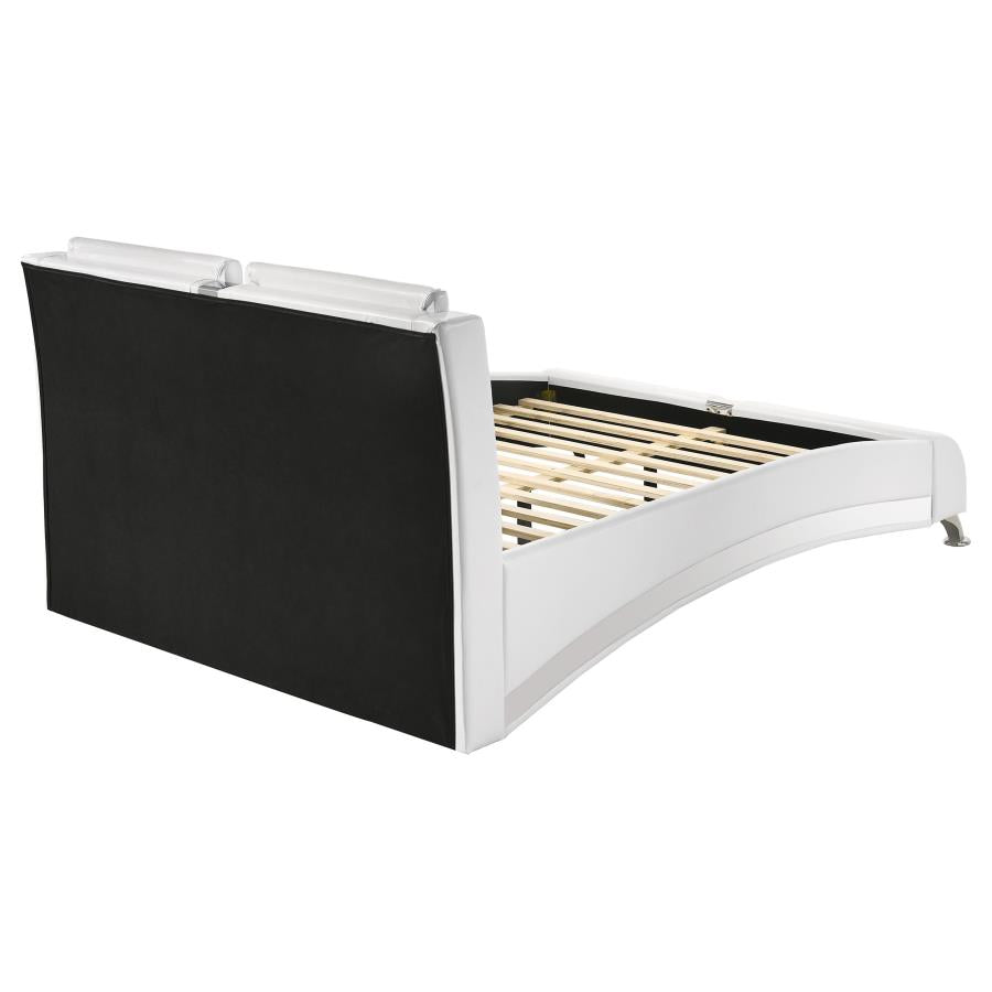 Jeremaine White Queen Bed - MyWaynesHome #