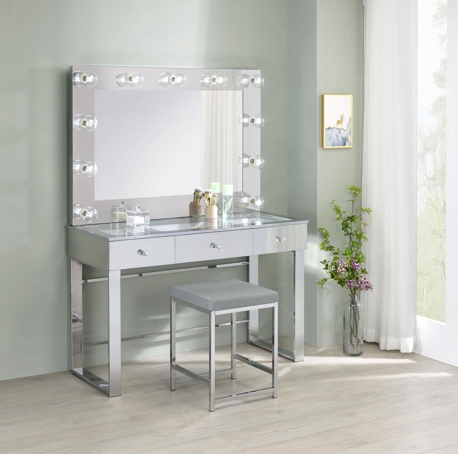 Umbridge Silver Vanity Table & Mirror - MyWaynesHome #