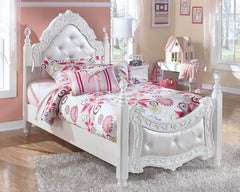 Exquisite Twin Poster Bed - MyWaynesHome #