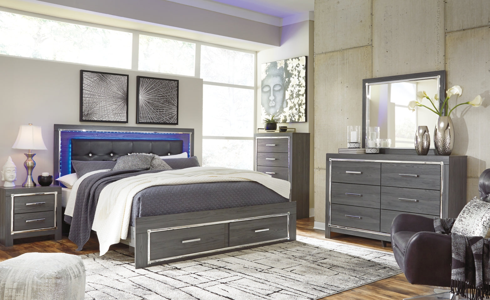 Lodanna King Panel Bed with 2 Storage Drawers with Mirrored Dresser, Chest and Nightstand - PKG003592