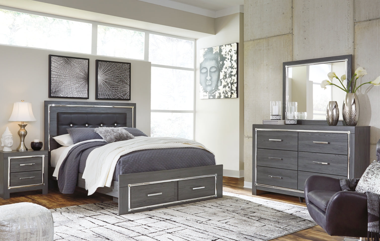Lodanna Queen Panel Bed with 2 Storage Drawers with Mirrored Dresser and Chest - PKG003603