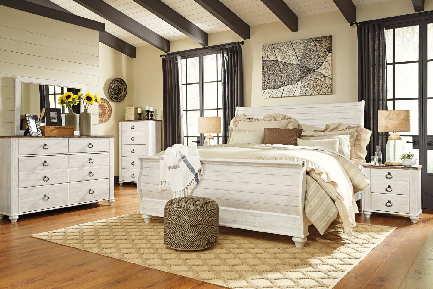 Willowton Queen Sleigh Bed - MyWaynesHome #