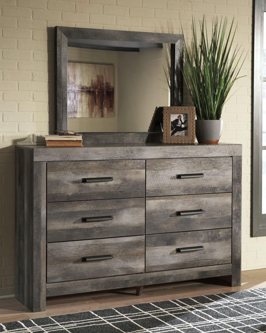 Wynnlow King Poster Bed with Mirrored Dresser and 2 Nightstands - MyWaynesHome #