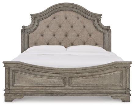 Lodenbay California King Panel Bed with Dresser - MyWaynesHome #