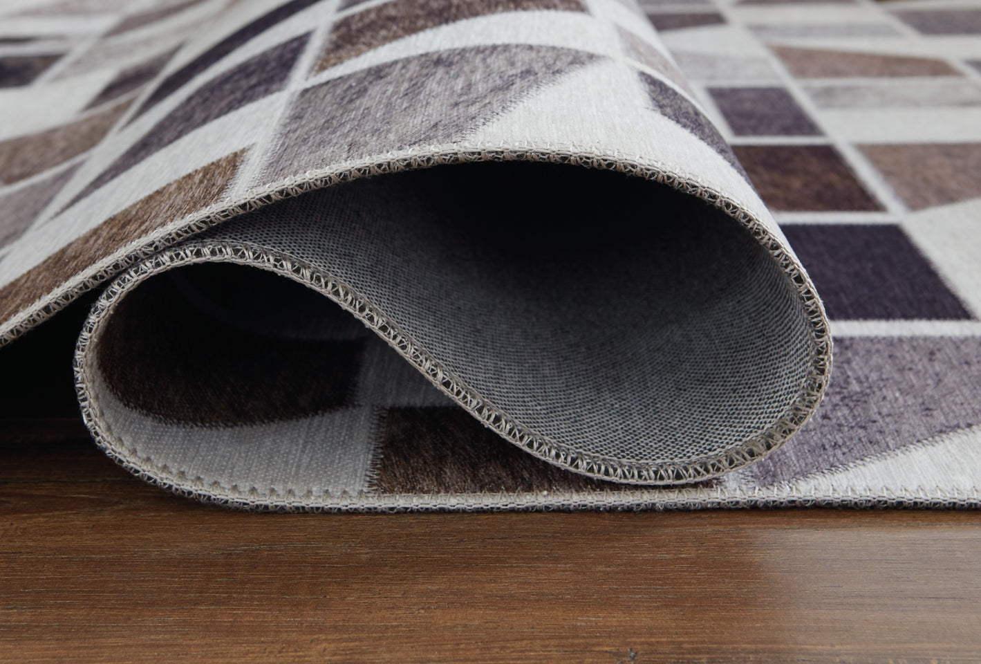 Jettner 7'10" x 10' Rug - MyWaynesHome #
